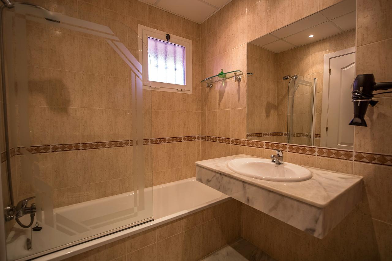 Los Hidalgos Penthouse Manilva Bagian luar foto